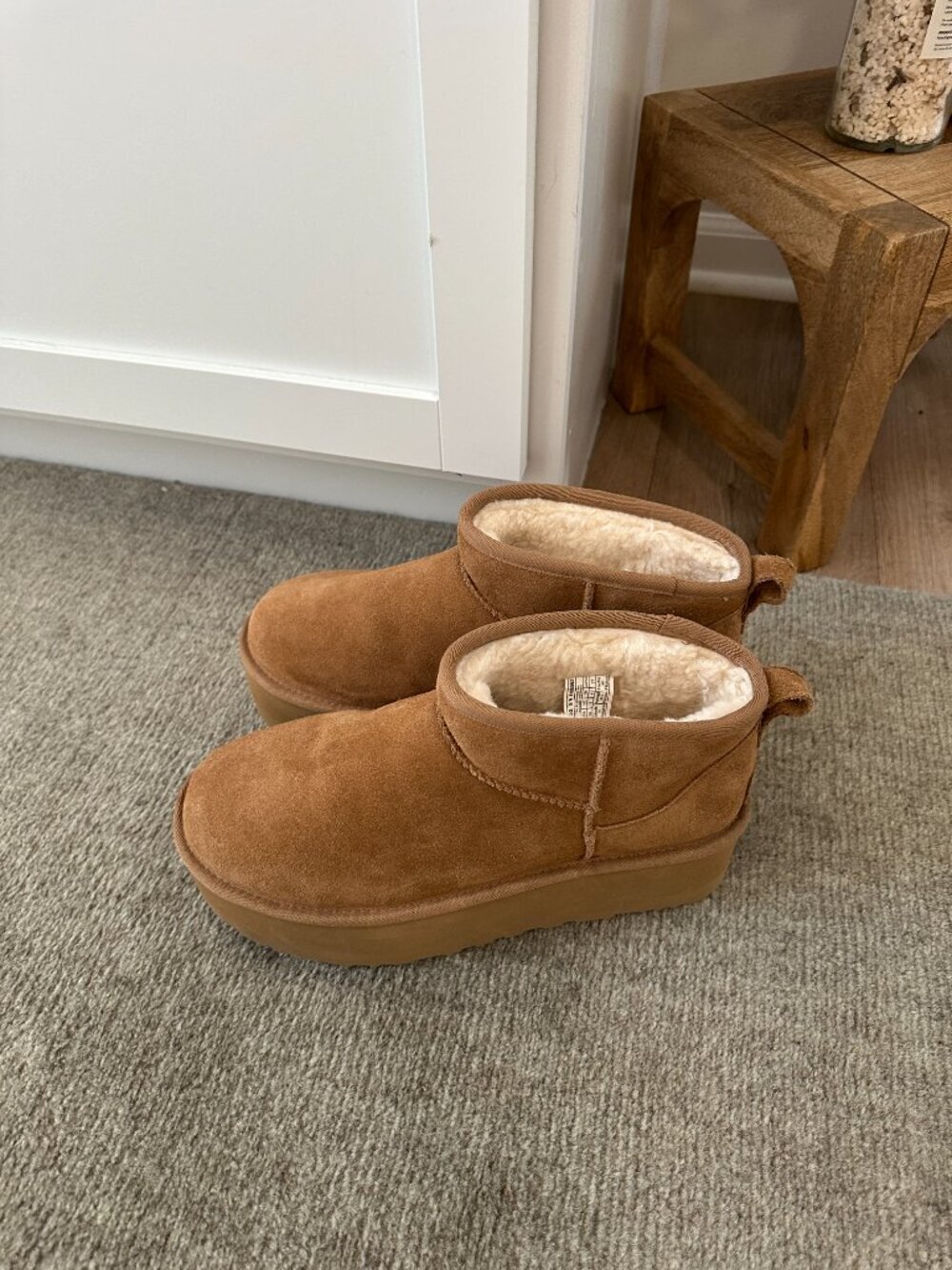 UGG Classic Ultra Mini Platform Boot in Chestnut Size US 10 - Picture 8 of 11